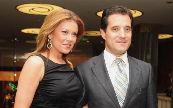 Η Μανωλίδου στον Άδωνι: Είσαι ο καλύτερος…