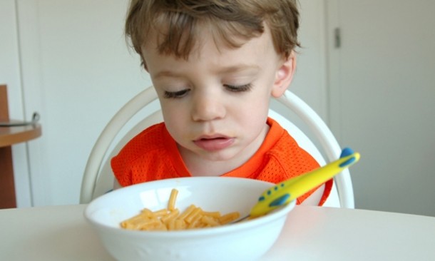 Τι να κάνεις όταν το παιδί δεν τρώει το φαγητό του