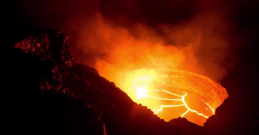 Εντυπωσιακή λάβα από το ηφαίστειο Kilauea της Χαβάης – ΒΙΝΤΕΟ