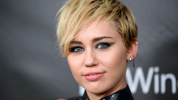 Το νέο look της Μάιλι Σάιρους – ΦΩΤΟ