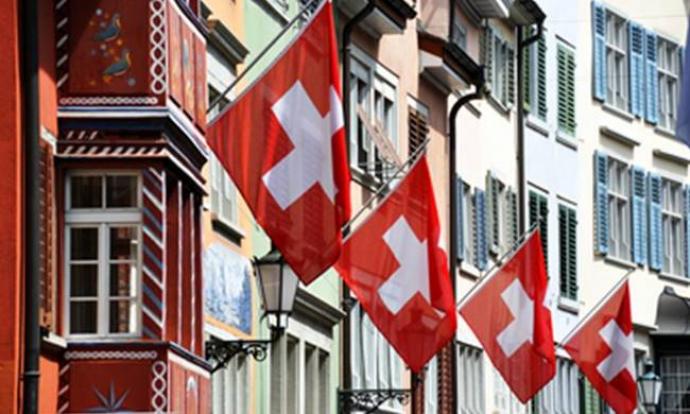 Ελβετία: Εξετάζει την άρση του τραπεζικού απορρήτου των πολιτών της Ε.Ε.