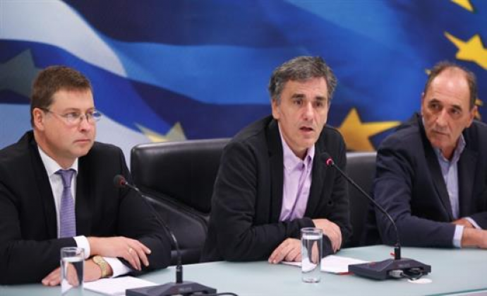 Αναζητείται “έντιμος συμβιβασμός” για “κόκκινα δάνεια” και πλειστηριασμούς