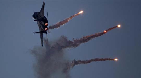 Ρώσικο κύμα αεροπορικών βομβαρδισμών στη Συρία