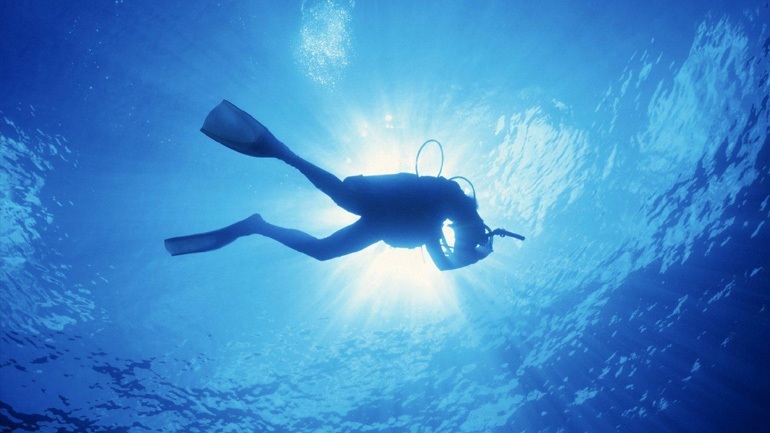 Σώος εντοπίστηκε αγνοούμενος ψαροντουφεκάς στην Κίμωλο – ΤΩΡΑ