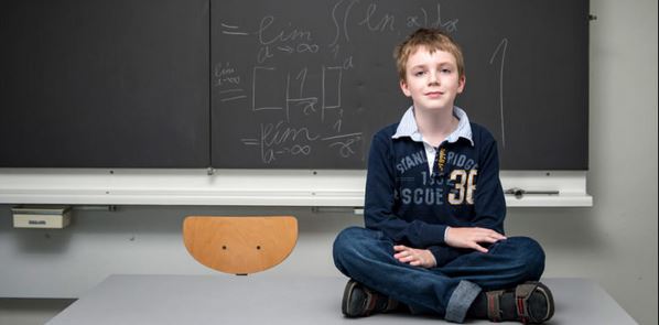 O 12χρονος που φοιτά σε πανεπιστήμιο της Ελβετίας – ΦΩΤΟ