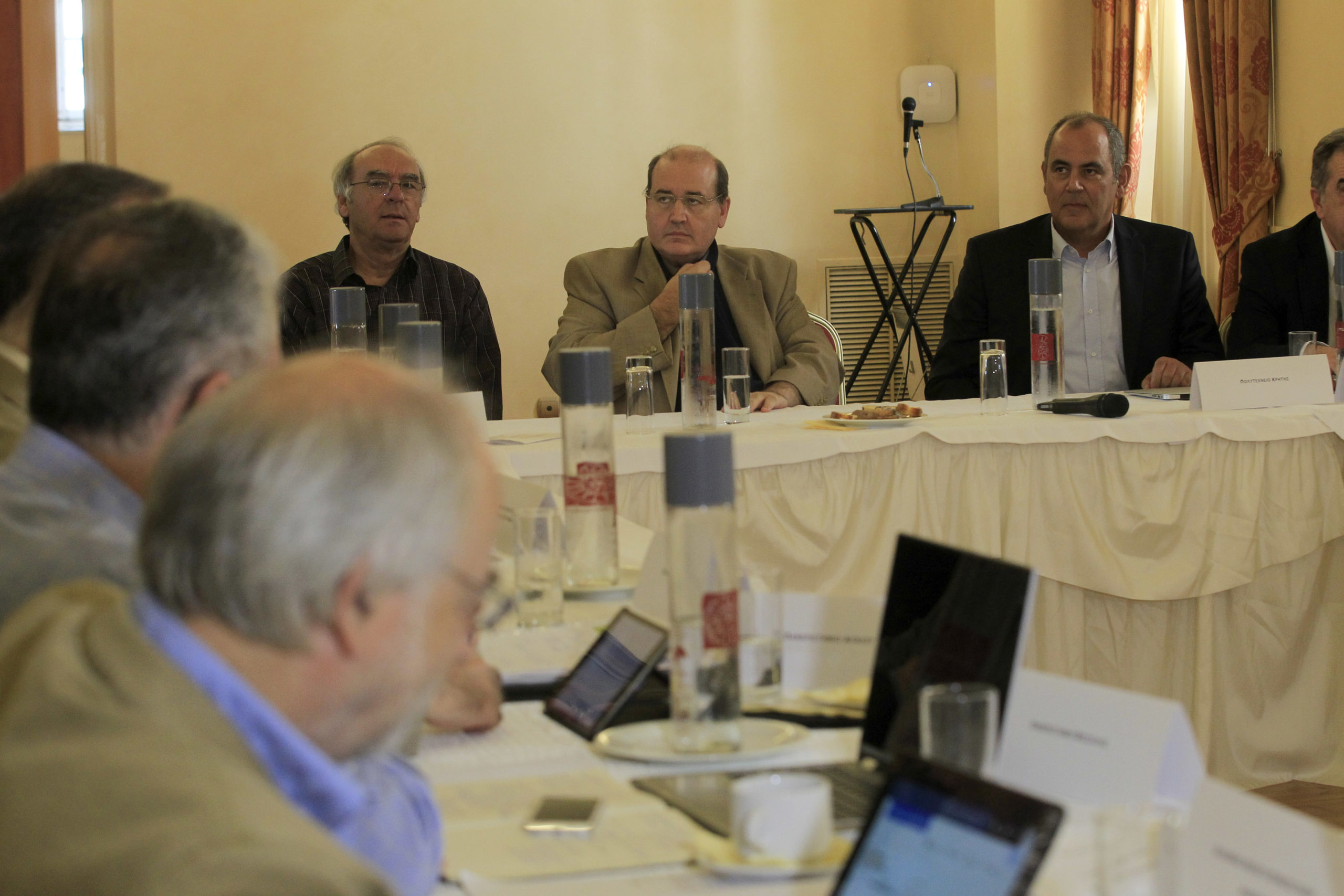 Φίλης: Κοινή η αγωνία πρυτάνεων – κυβέρνησης