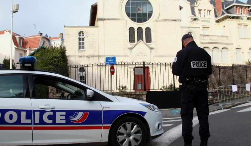 Σοκ στη Γαλλία – Πατέρας κρατούσε 3 χρόνια έγκλειστο τον γιο του