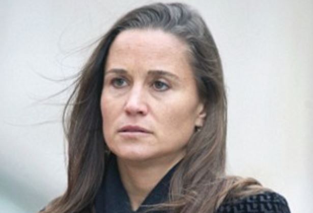 Συντετριμμένη η Πίπα Μίντλετον χωρίς ίχνος μακιγιάζ – ΦΩΤΟ