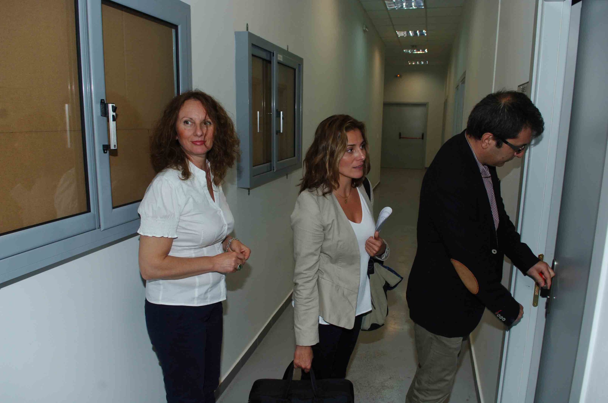 Η πρώτη μέρα της Μπέτυς Μπαζιάνα στο Πανεπιστήμιο – ΦΩΤΟ – ΒΙΝΤΕΟ