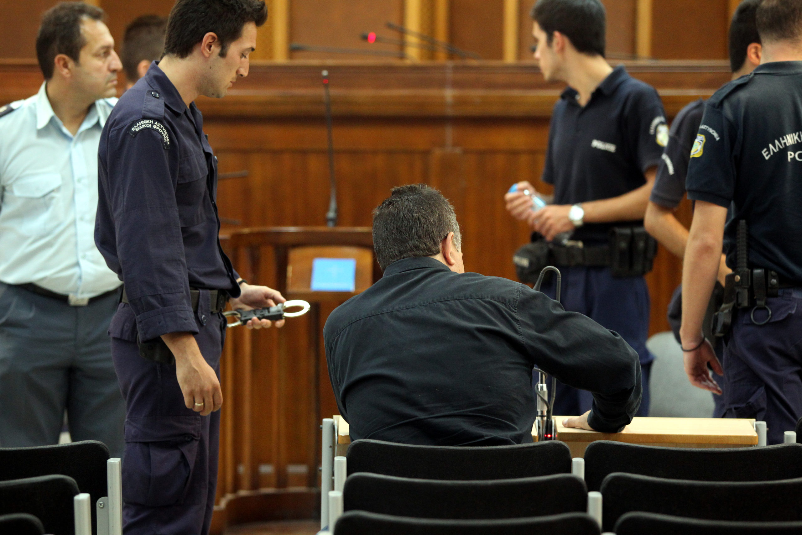 ‘Ενταση στη δίκη της ΧΑ