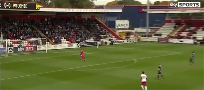 Το γκολ που κανείς τερματοφύλακας στον κόσμο δεν θέλει να δεχθεί – ΒΙΝΤΕΟ