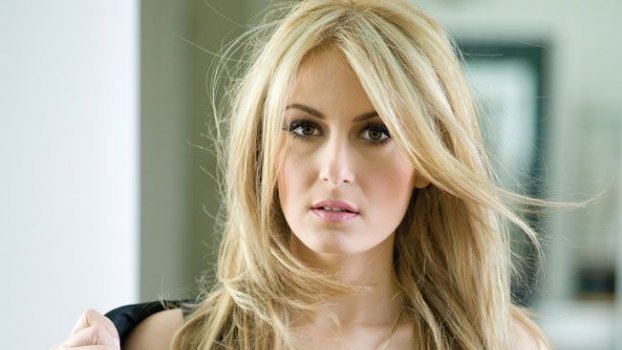 Μαρία Έλενα Κυριάκου κατά βραβείων Mad Κύπρου: Νιώθω ενοχλημένη