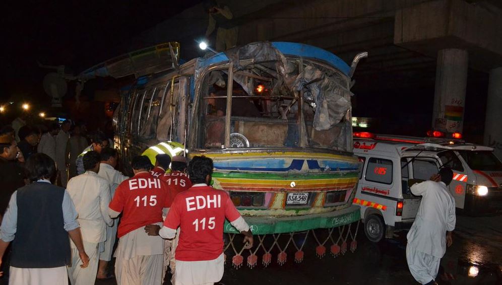 Πακιστάν: 11 νεκροί από έκρηξη βόμβας σε λεωφορείο