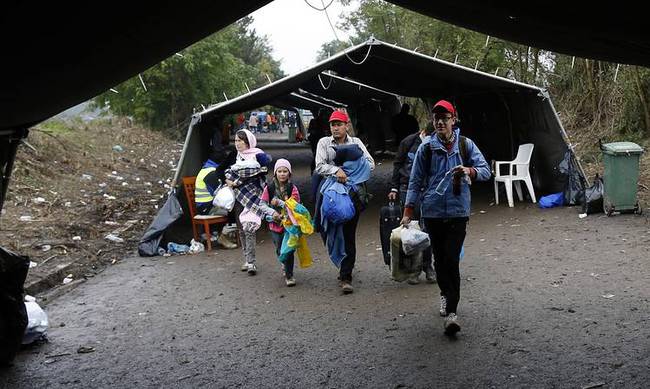 Σλοβενία: Ο στρατός θα βοηθήσει την αστυνομία στη διαχείριση των μεταναστευτικών ροών