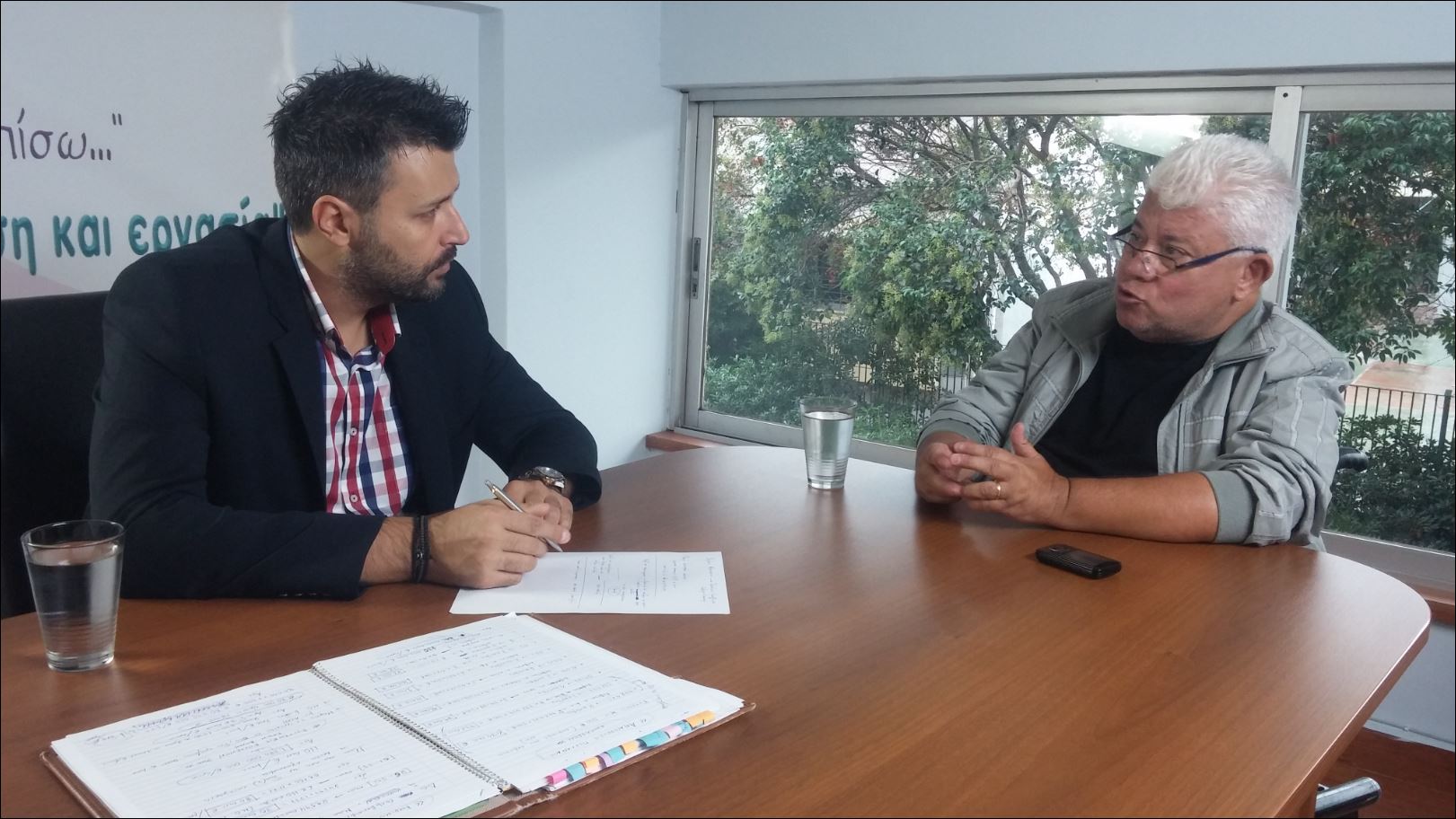 Συνάντηση του εκπροσώπου Τύπου της Ένωσης Κεντρώων με παραπληγικούς – ΦΩΤΟ