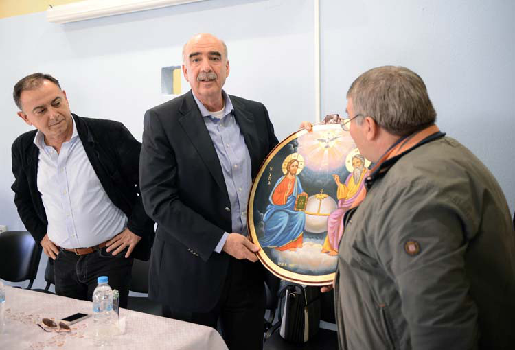 Το δώρο που έκαναν στον Μεϊμαράκη στην Ελασσόνα – ΦΩΤΟ