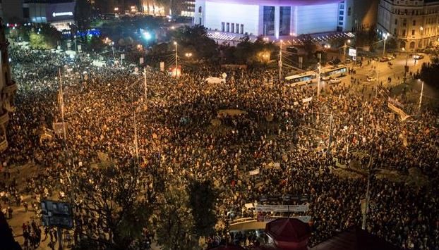 Συνεχίζονται οι διαδηλώσεις στη Ρουμανία