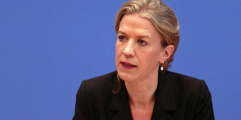 Γερμανία: Πόλεμος τα γεγονότα στη Γαλλία