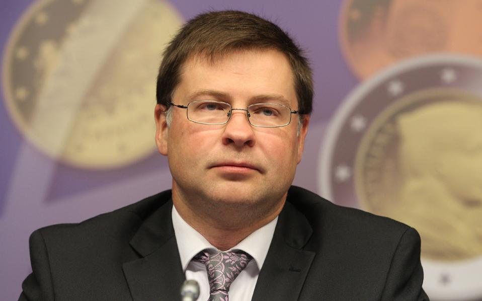 Ντομπρόβσκις: Χρειαζόμαστε ένα αποτελεσματικό σύστημα προστασίας των καταθέσεων