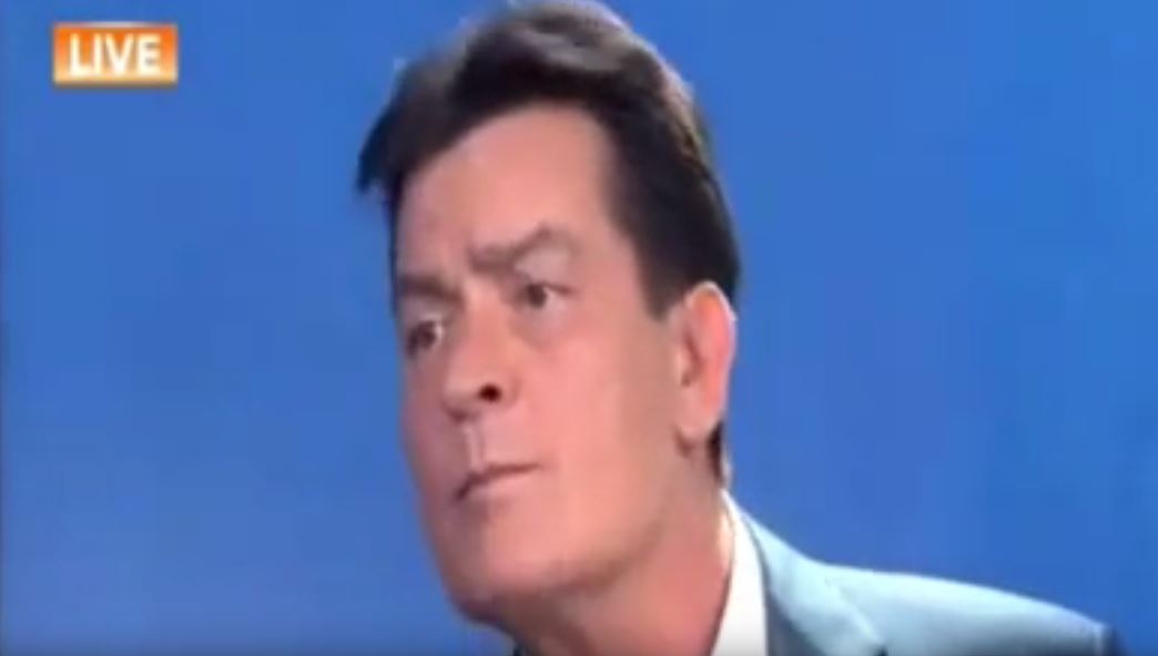 Ο Τσάρλι Σιν αποκάλυψε ότι είναι θετικός στον ιό HIV – ΒΙΝΤΕΟ