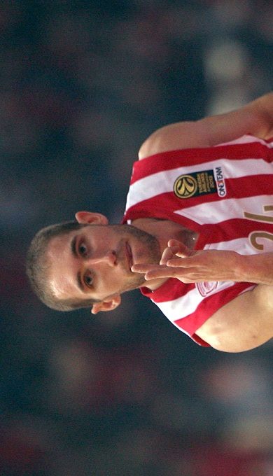 Αναντολού Εφές – Ολυμπιακός 54-54 (30′)