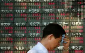 Με πτώση άνοιξε το χρηματιστήριο στο Τόκιο