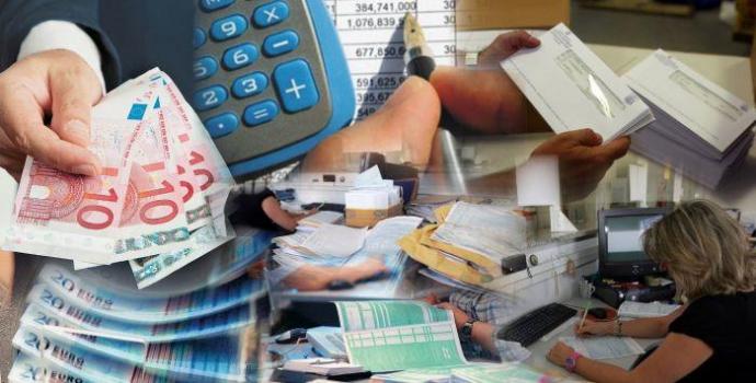 Νέα emails σε πάνω 600.000 φορολογούμενους για τις 100 δόσεις – Τι επιβαρύνσεις κρύβουν