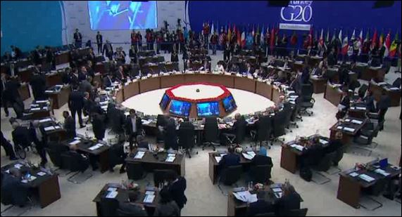 Ενός λεπτού σιγή στη μνήμη των θυμάτων σε Παρίσι και Άγκυρα στη G20