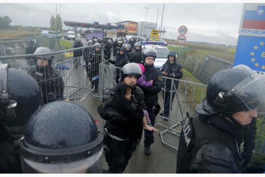 Μεταναστευτικό – Φράχτη υψώνει και η Σλοβενία