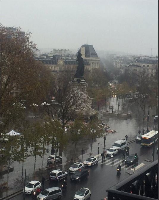 Eκκενώθηκε η Πλατεία Δημοκρατίας στο Παρίσι – ΤΩΡΑ