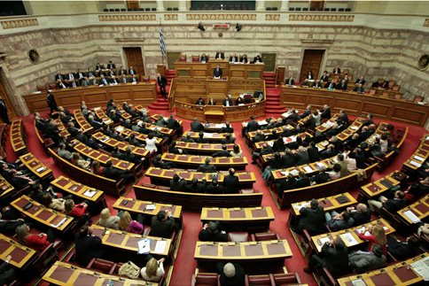 Παρατείνεται η θητεία του επικουρικού προσωπικού στις μονάδες Υγείας