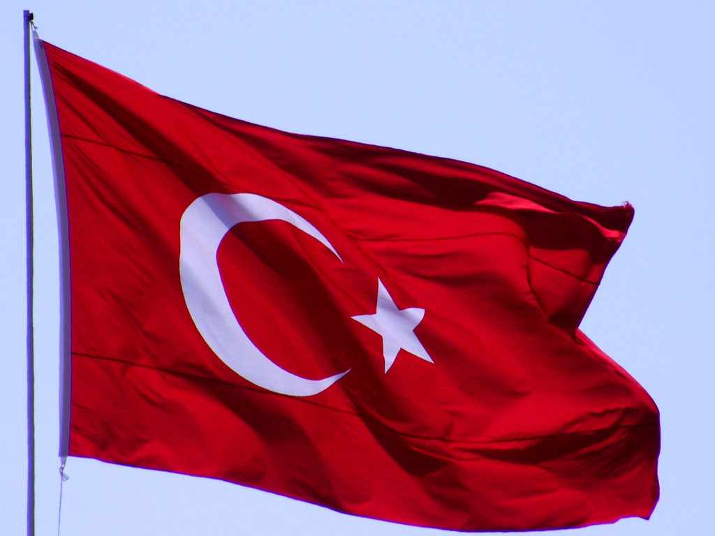 Αναστέλλει προσωρινά η Τουρκία τα πλήγματα κατά του ΙΚ στη Συρία