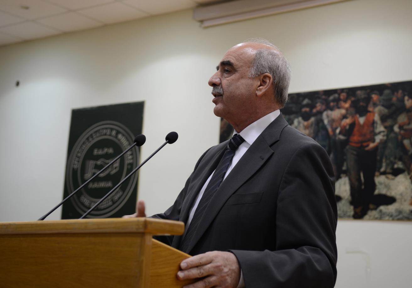 Με πρόταση μομφής κατά του Φίλη απειλεί ο Μεϊμαράκης