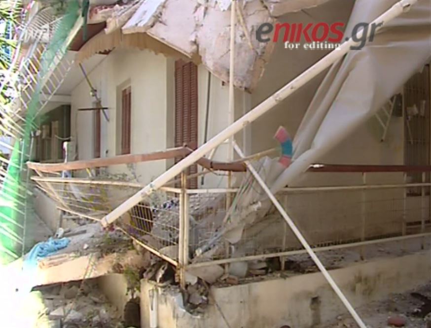 Γυναίκα βγήκε στο μπαλκόνι και βρέθηκε… στο χειρουργείο – ΒΙΝΤΕΟ