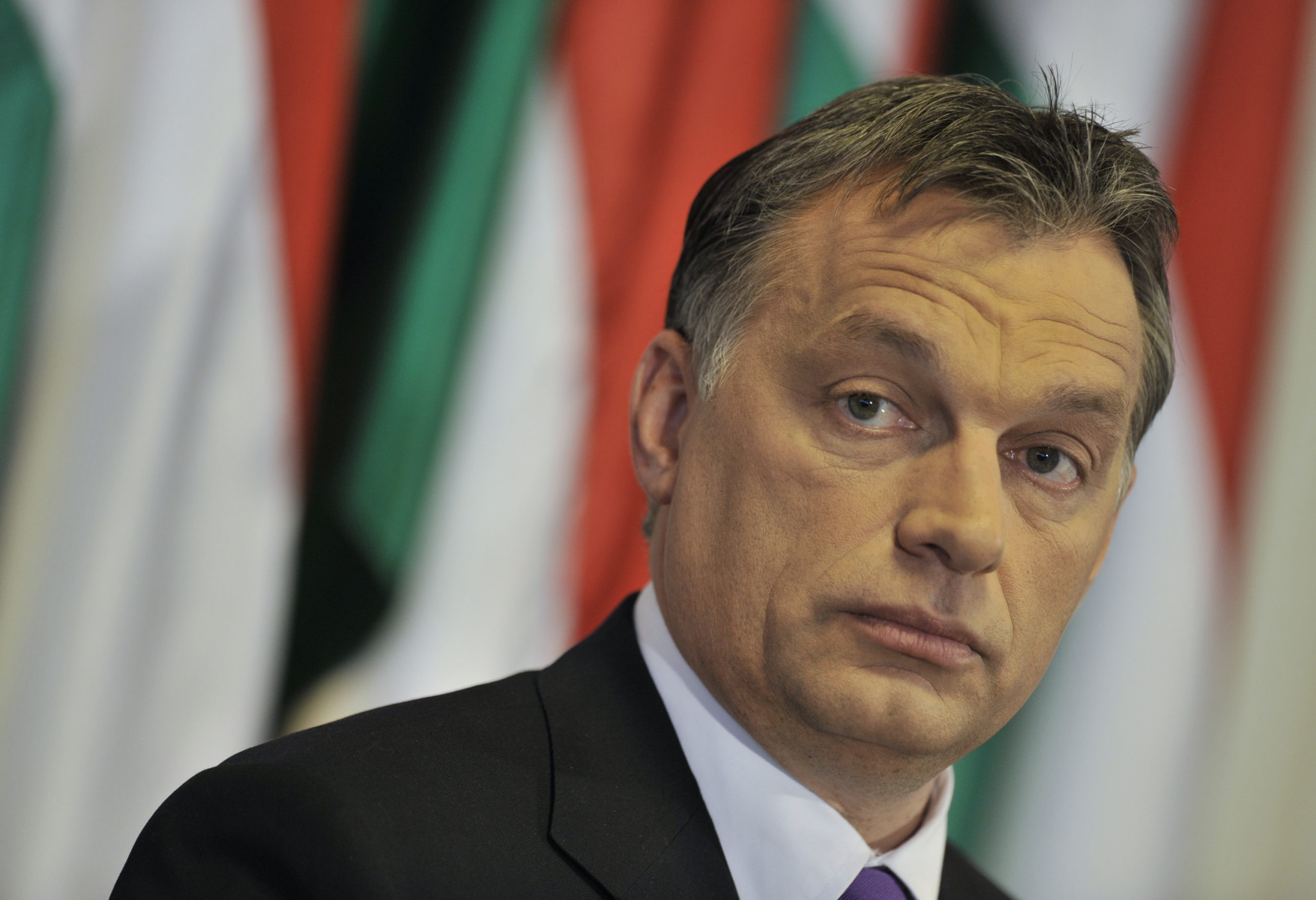 Ο Ούγγρος πρωθυπουργός θέτει υπό αμφισβήτηση τις ιδρυτικές συνθήκες της ΕΕ