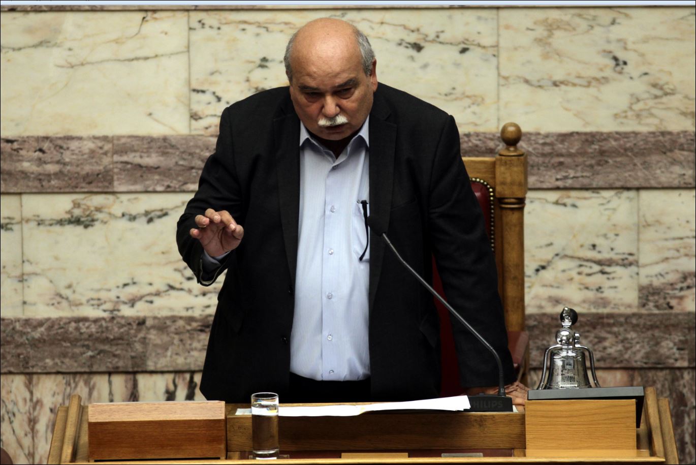 Η απάντηση του Βούτση στην Κωνσταντοπούλου για τα αποθεματικά του Δημοσίου