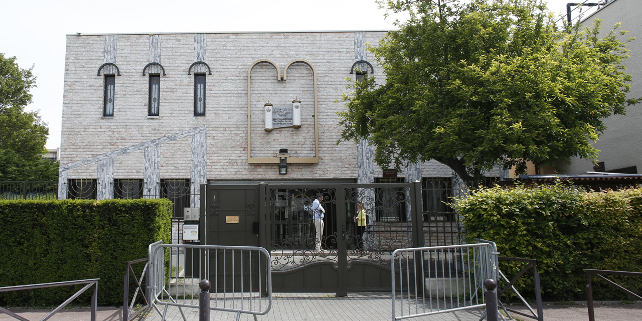 Μασσαλία – Καθηγητής σε εβραϊκό σχολείο μαχαιρώθηκε από 3 άνδρες