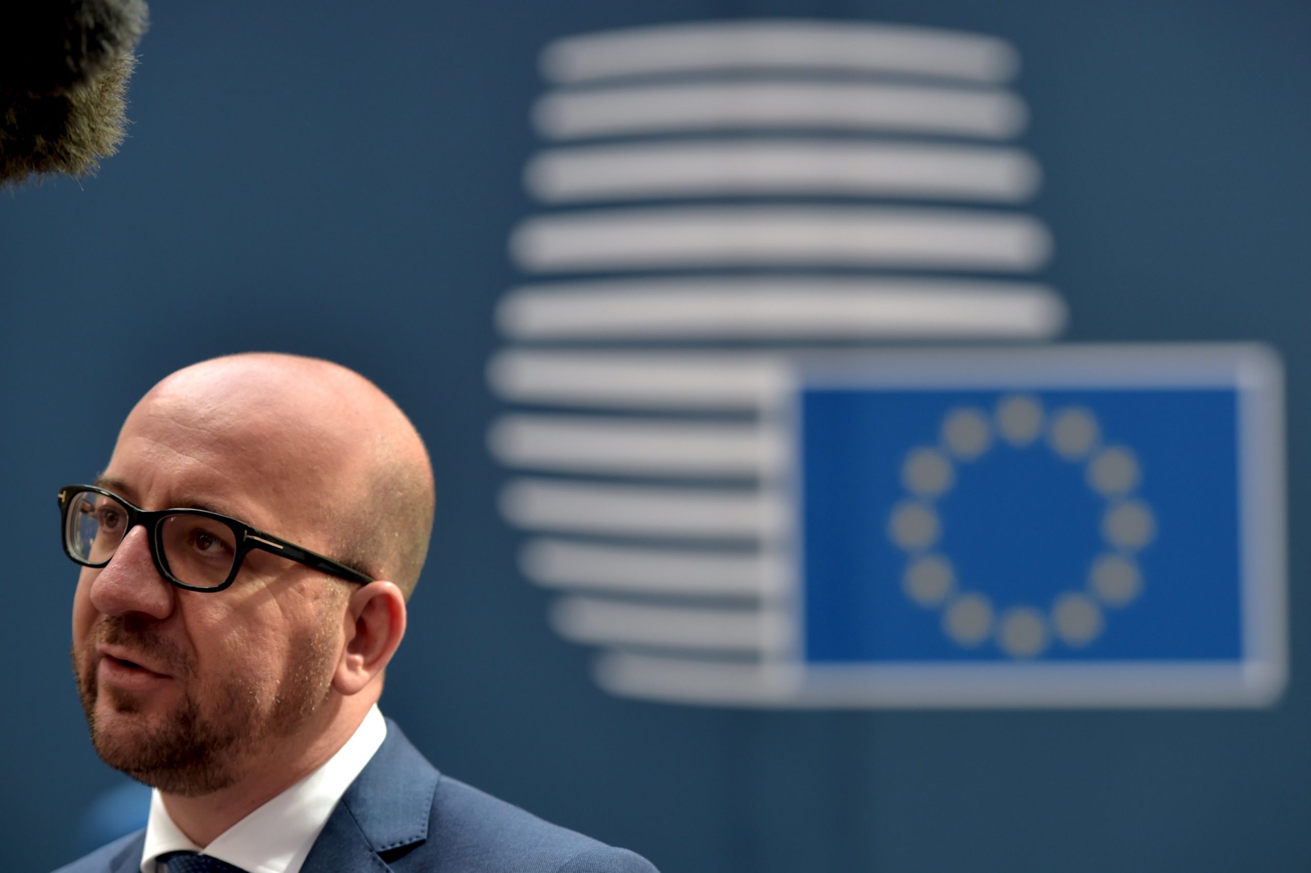 Βέλγος Πρωθυπουργός: Αποφεύγετε τα ταξίδια στο Παρίσι