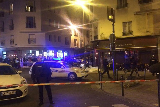 Σε έξι διαφορετικά σημεία έγιναν οι επιθέσεις στο Παρίσι – Στους 127 οι νεκροί