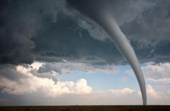 Ανεμοστρόβιλος χτύπησε την Κέρκυρα