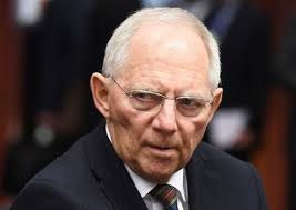 Στέλνουν στα δικαστήρια τον Σόϊμπλε για το Grexit