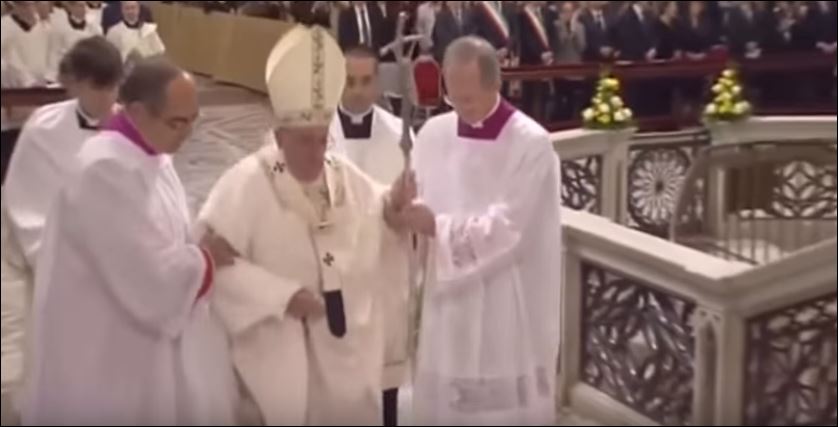 Πάπας Φραγκίσκος: Αυτό που συνέβη στο Παρίσι είναι απάνθρωπο