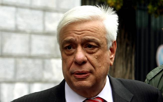 Το μνήμα του Τάσσου Παπαδόπουλου επισκέφτηκε ο Παυλόπουλος