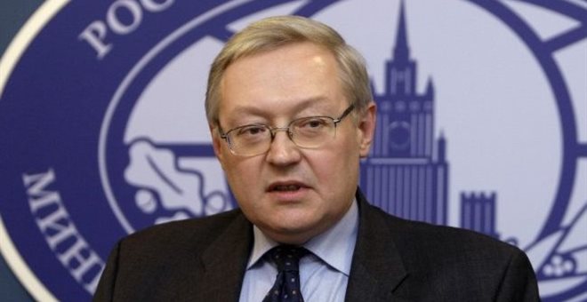 “Οι επιθέσεις στο Παρίσι μπορεί να αλλάξουν τις προτεραιότητες του ΝΑΤΟ”