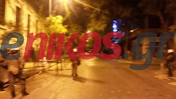 Τραυματίστηκε δημοσιογράφος στα Εξάρχεια – ΤΩΡΑ