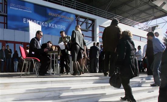 Στις κάλπες η ΝΔ – Στις 20:30 το πρώτο αποτέλεσμα