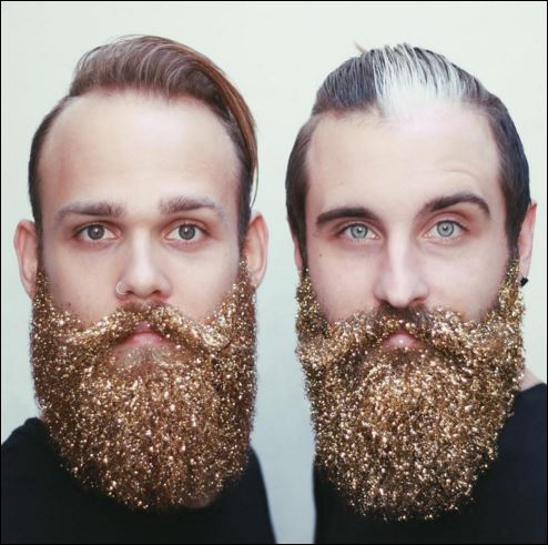 Οι χίπστερς φόρεσαν τα…χριστουγεννιάτικα γένια τους – ΦΩΤΟ – ΒΙΝΤΕΟ