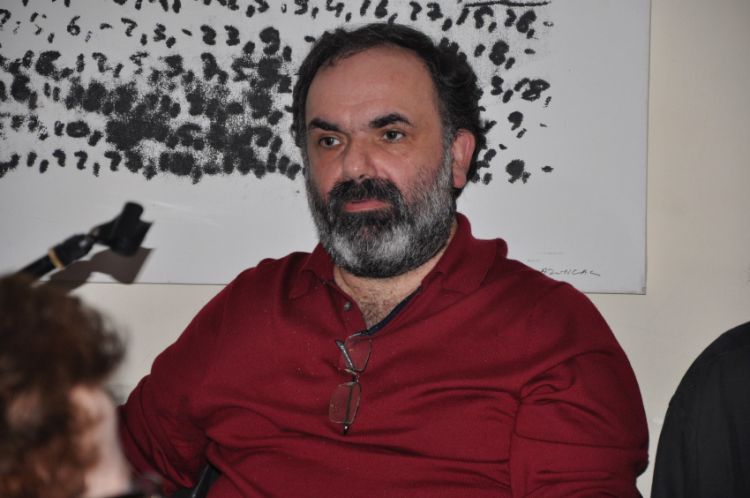 “Έφυγε” ο δημοσιογράφος Γιώργος Ανανδρανιστάκης