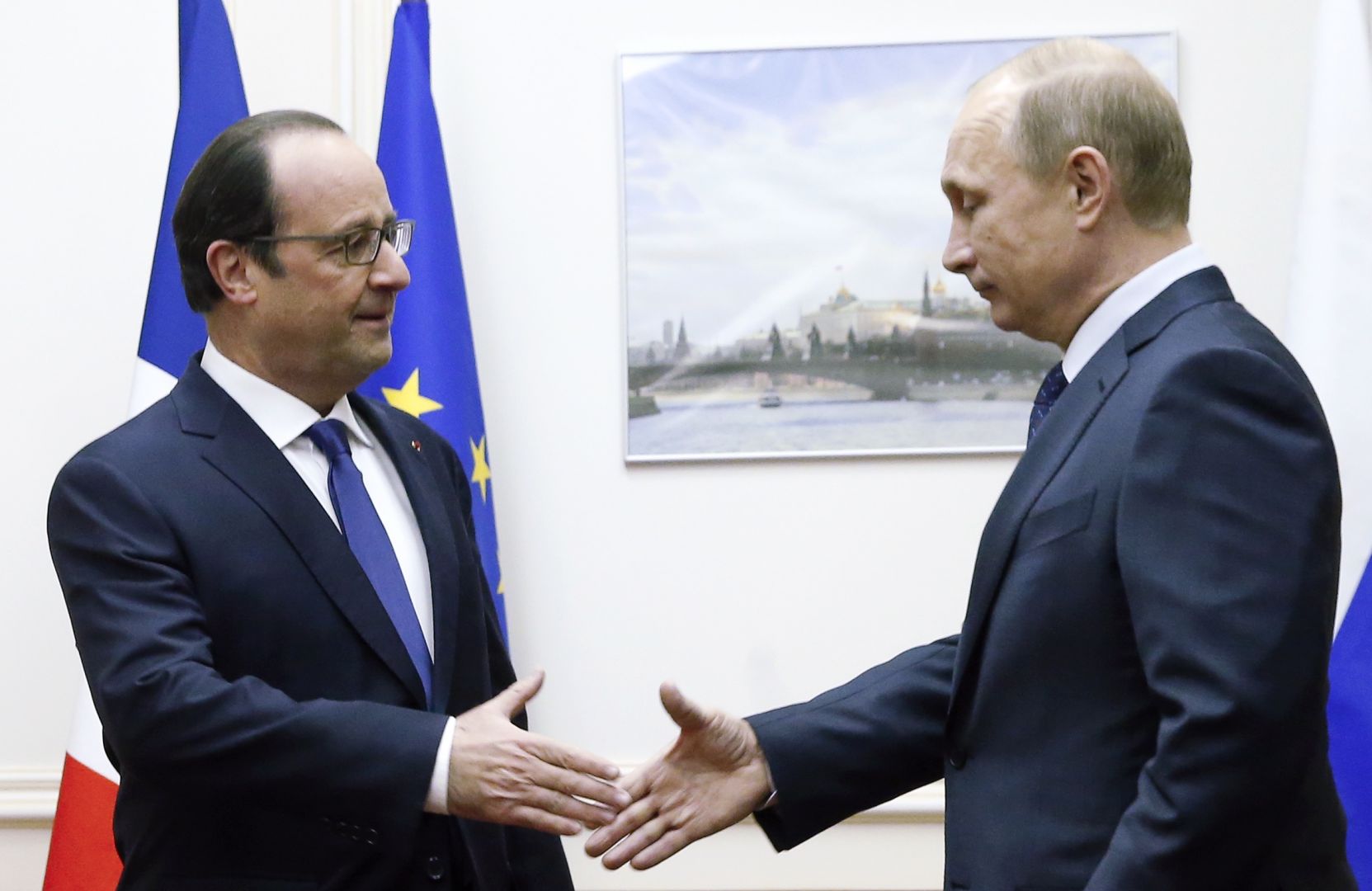 Ολάντ και Πούτιν συμφώνησαν στην ανταλλαγή πληροφοριών για τη Συρία