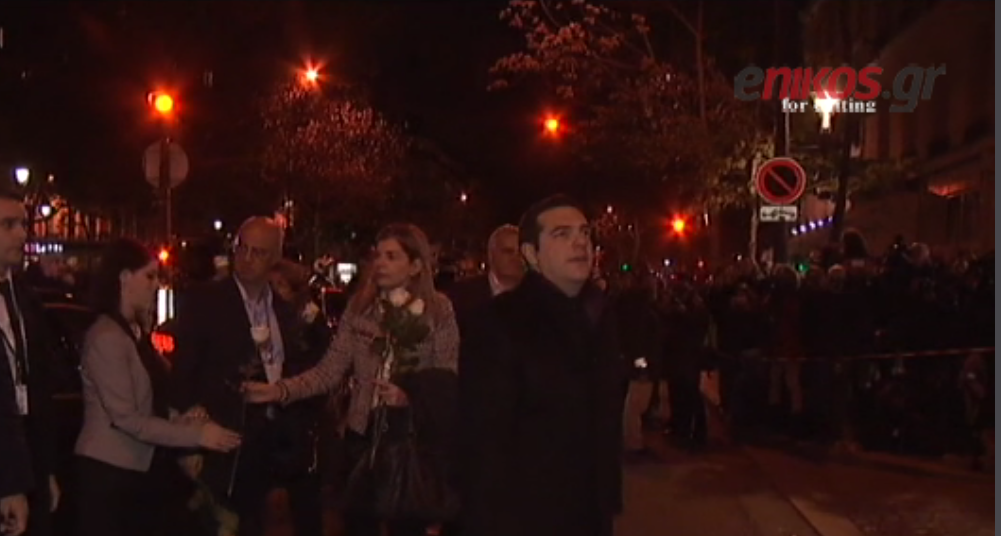 Στο θέατρο Μπατακλάν ο Τσίπρας – ΒΙΝΤΕΟ